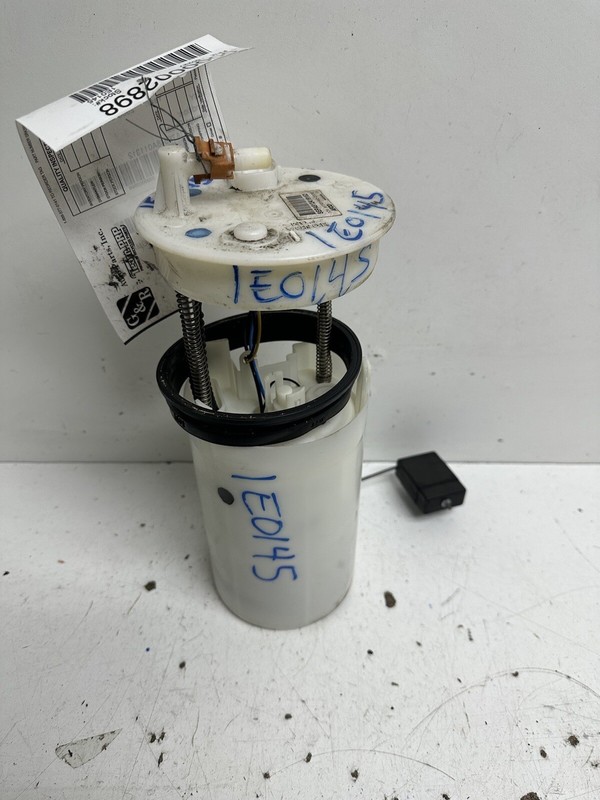 2007-2008 Acura TL 3.5L Fuel Pump w Sending Unit & Bracket Oem