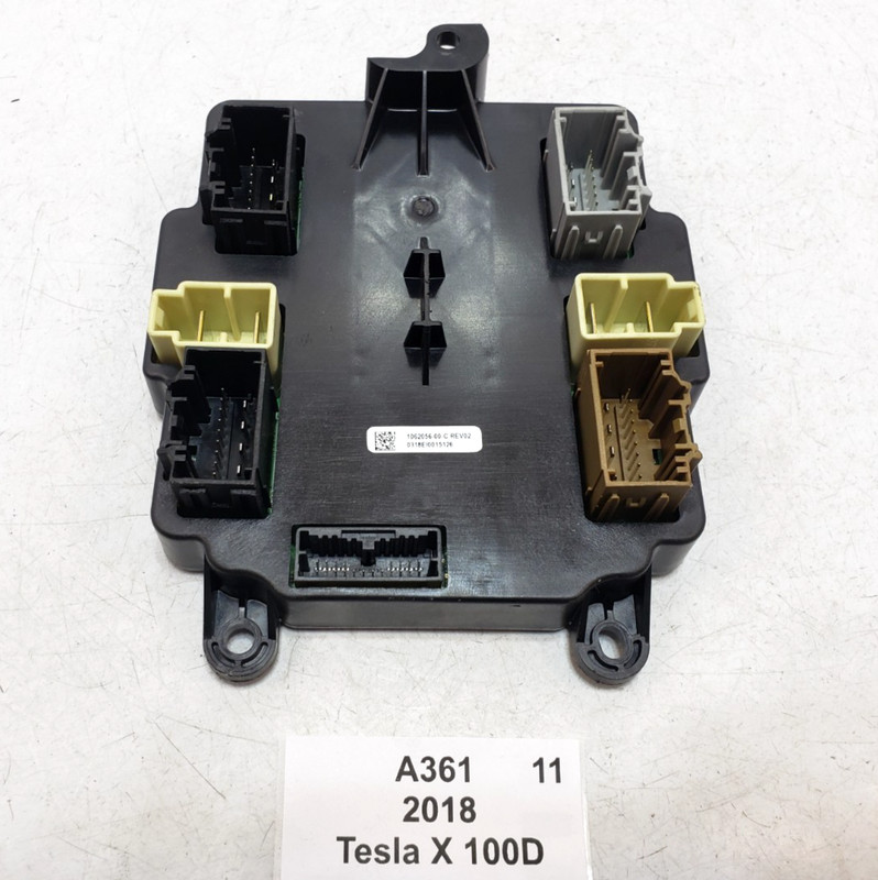 ✅2016-2020 OEM Tesla Model X Rear Left Driver Falcon Door Chassis Control Module