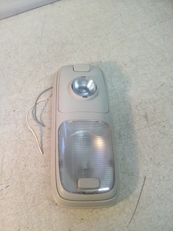 2012 Volvo VNL Grakon 21595061 ,1672-004 Swivel Dome Light Tan