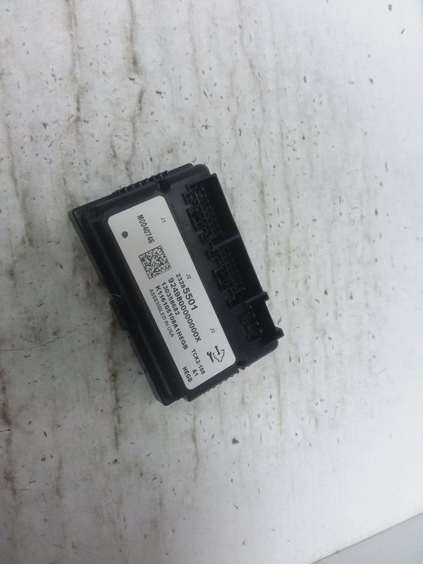 Transfer Case Control Module Left Hand Dash Fits 15-20 SUBURBAN 1500 23285501