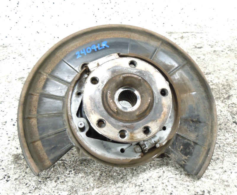 2013-2018 Porsche Cayenne Rear Spindle Knuckle Hub Driver Left OEM