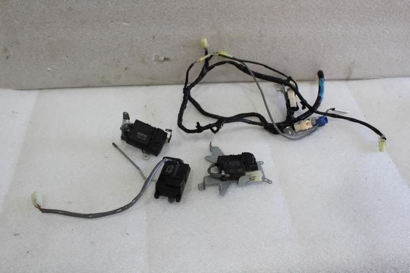 1992 1993 1994 1995 1996 LEXUS SC400 SC300 HVAC SERVO MOTORS + WIRING HARNESS