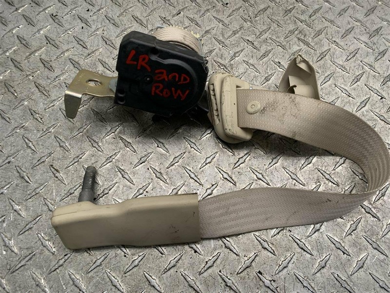 2006 FORD EXPEDITION DRIVER REAR SEAT BELT RETRACTOR OEM