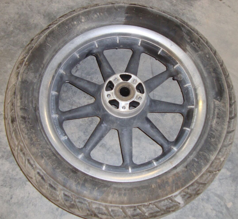 2001 Harley Davidson Electra Glide FLHTCI Front Tire Rim Wheel Touring Classic