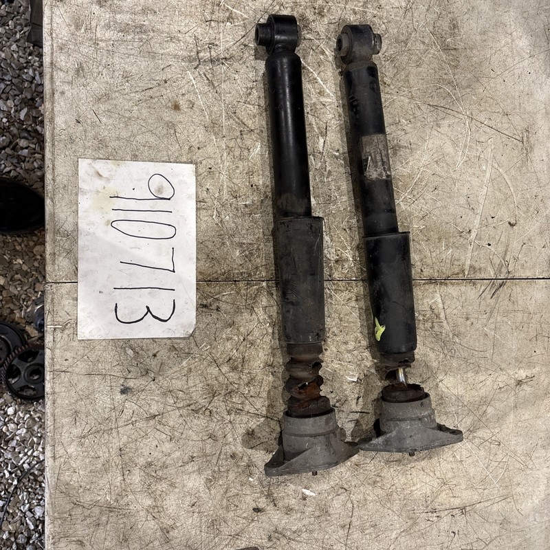 2004-2008 Audi A4 2.0T REAR SHOCK ABSORBER PAIR OEM