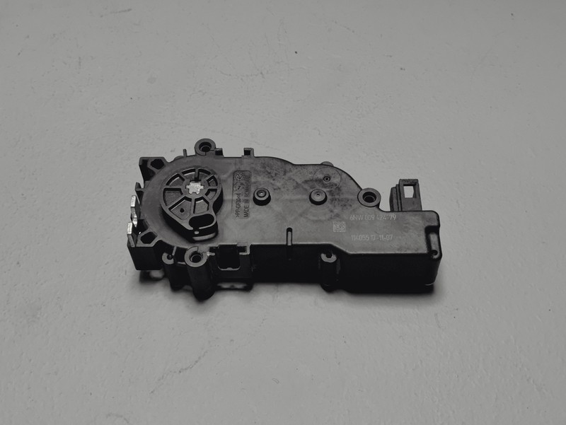 2012-2020 Tesla Model S Rear Liftgate Trunk Lid Lock Latch Actuator OEM