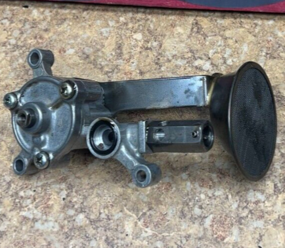 1981 Honda CX500 Custom Engine Oil Pump Assembly Filter Pick Up CX 500 C 81