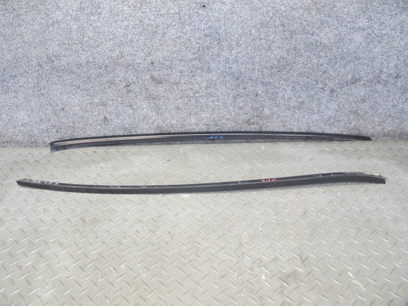 03-06 PORSCHE CAYENNE 955 FRONT WINDSHIELD EXTERIOR A PILLAR TRIM MOLDING SET