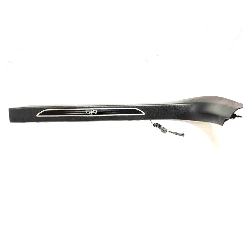 2017 CT6 RH Passenger Front Door Step Moulding W/ Light