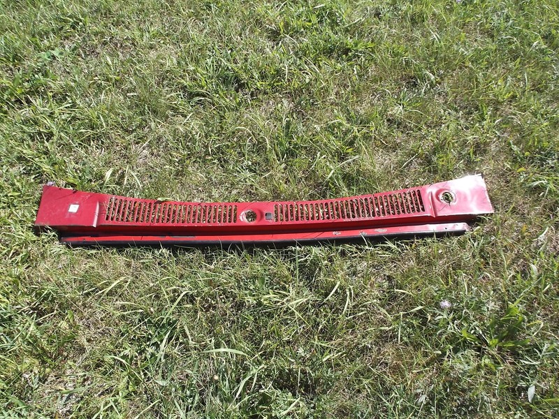 1984 Chevy S-10 Grille, Red 2284 *FREE SHIPPING*