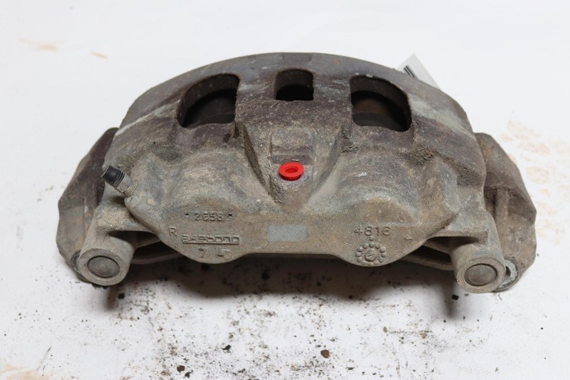 2011-2019 CHEVY SILVERADO 2500 HD REAR RIGHT SIDE BRAKE CALIPER OEM