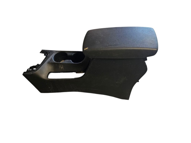 Used Front Lower Center Console fits: 2019 Hyundai Elantra Sedan Manual