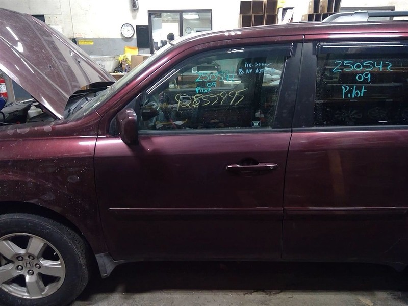 Driver Left Front Door Electric Fits 09-15 PILOT 1721692