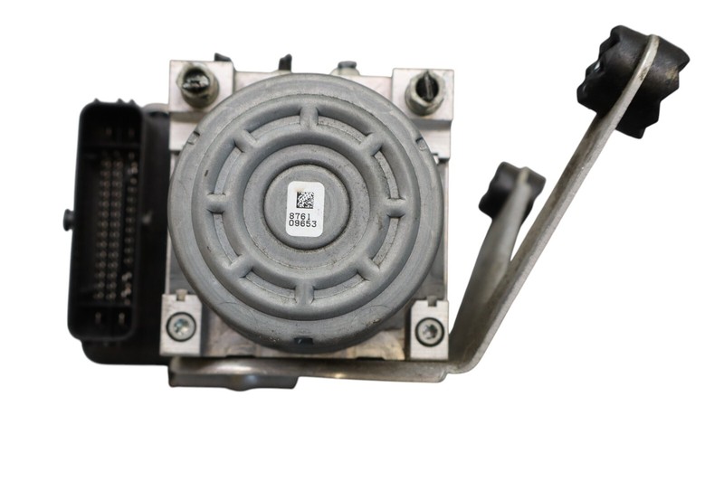 14-21 BMW i3 I01 ABS Anti Lock Brake Actuator Pump Module Unit 6876236 OEM