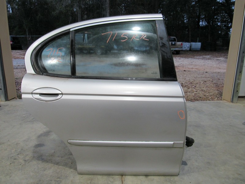 02 03 04 05 06 JAGUAR X-TYPE RIGHT PASSENGER REAR DOOR, 02 FROM VIN C14183
