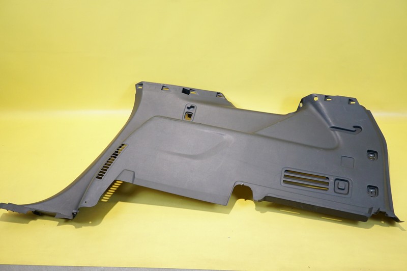 🔅2018-2021 Chevrolet TRAVERSE OEM PASSENGER SIDE QUARTER LOWER REAR TRIM PANEL