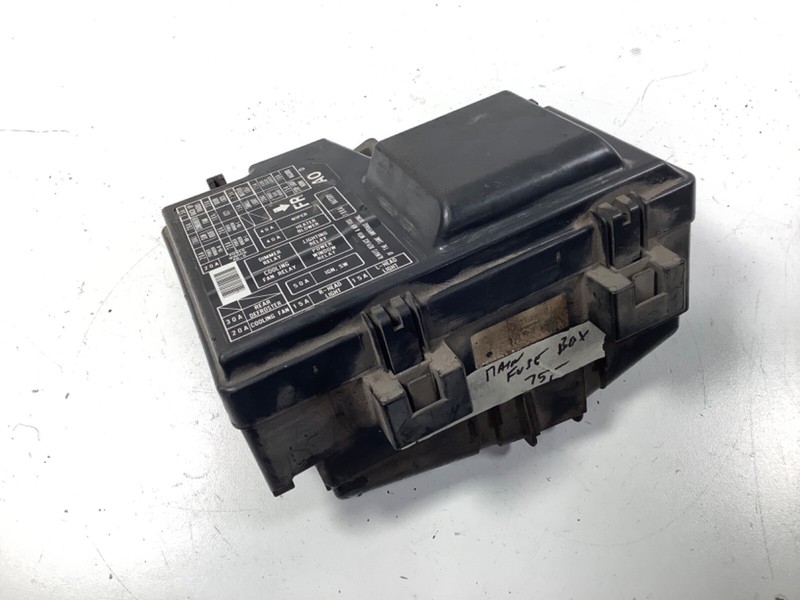 96-98 Honda Odyssey Fuse Box Engine Compartment 38250-SX0-Q02 OEM
