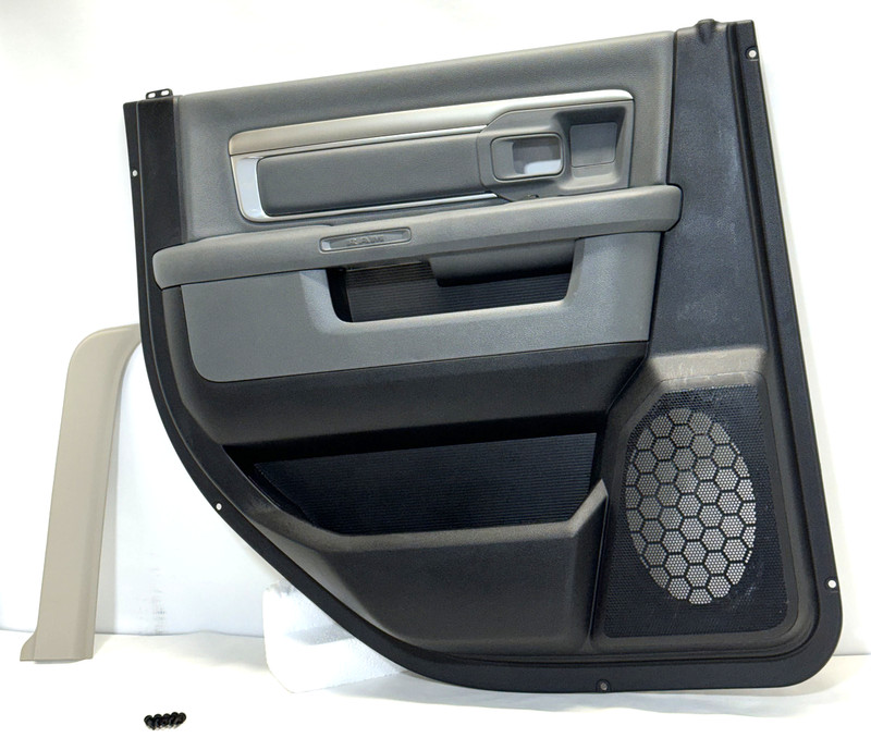✅ 2013-24 RAM 1500 Classic 2500 3500 CREW CAB OEM REAR LH LEFT DOOR TRIM PANEL