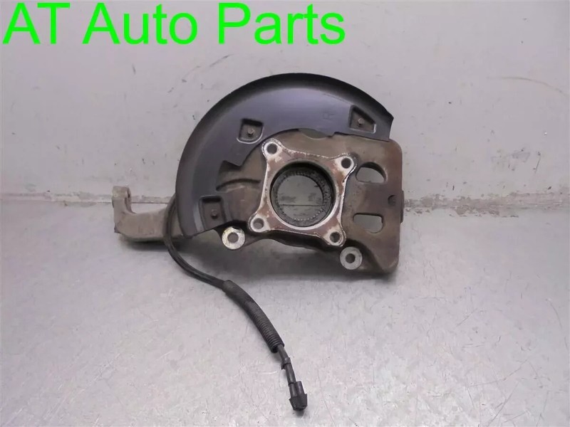 2003-2006 Expedition & Navigator RH Passenger Side Spindle Knuckle 2L1Z-3K185-BA