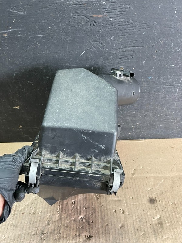 Lexus RX450h Air Cleaner Filter Box OEM 17812-0v030 M8966 DG