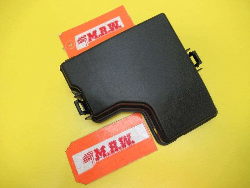 FUSE BOX RELAY COVER TOP LID ENGINE MOTOR AUTOMATIC TRANSMISSION VELOSTER 12-14