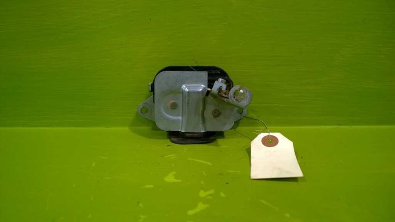 07-13 SILVERADO EXT CAB DRIVER LEFT REAR BOTTOM LOCK LATCH OEM 3292-41