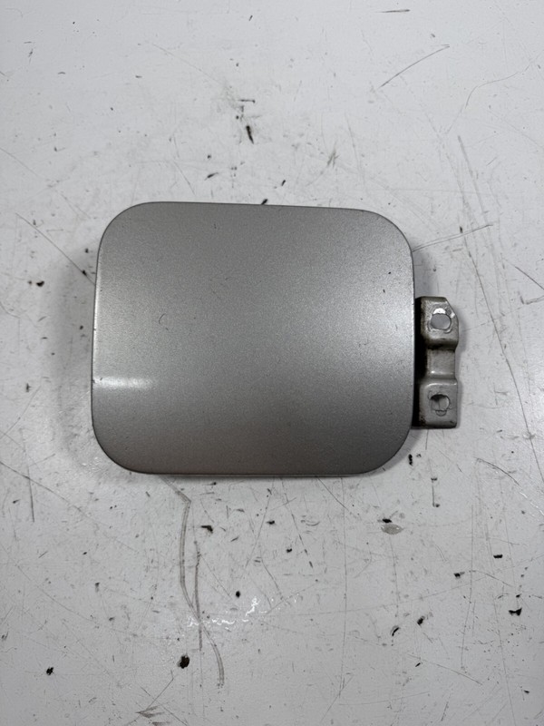 90-93 Acura Integra Fuel Tank Door Silver 63910-SK7-000ZZ OEM