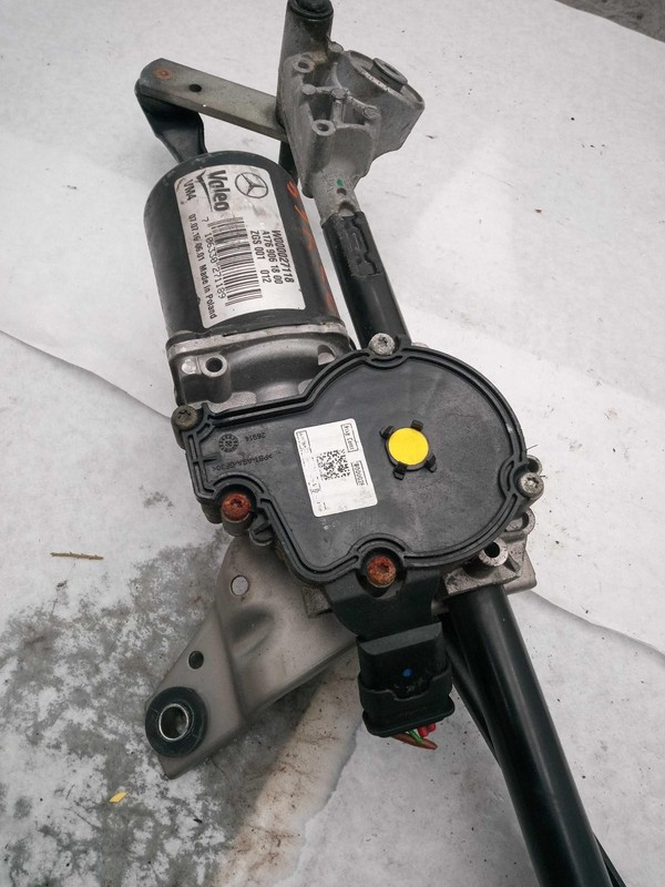 2017 Mercedes-Benz CLA-Class Wiper Motor OEM 1768200040 RED 40K Miles
