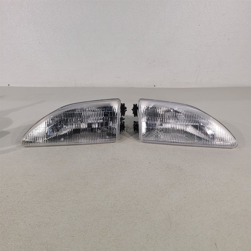 Aftermarket Headlight Housing Head Lamp Set Lh Rh For 94-98 Mustang GT Aa7375
