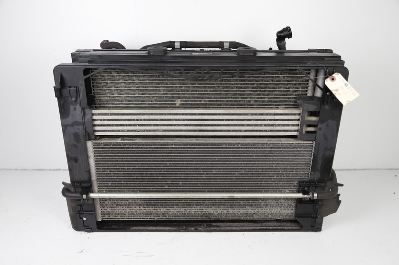 13-15 BMW F01 F02 F10 750i 750Li 550i Radiator Condenser Fan Set Cooling Assembl