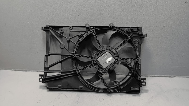 2018-2024 Toyota Camry Engine Radiator Cooling Fan Assembly OEM