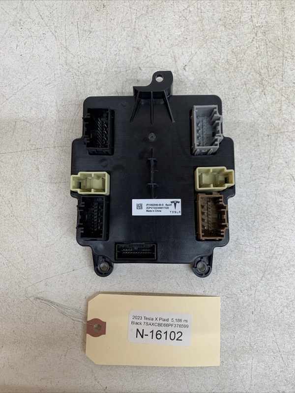 ⚡️2021-2024 TESLA MODEL X P100D DOOR CONTROL MODULE 1062056-00-D 16102 B128