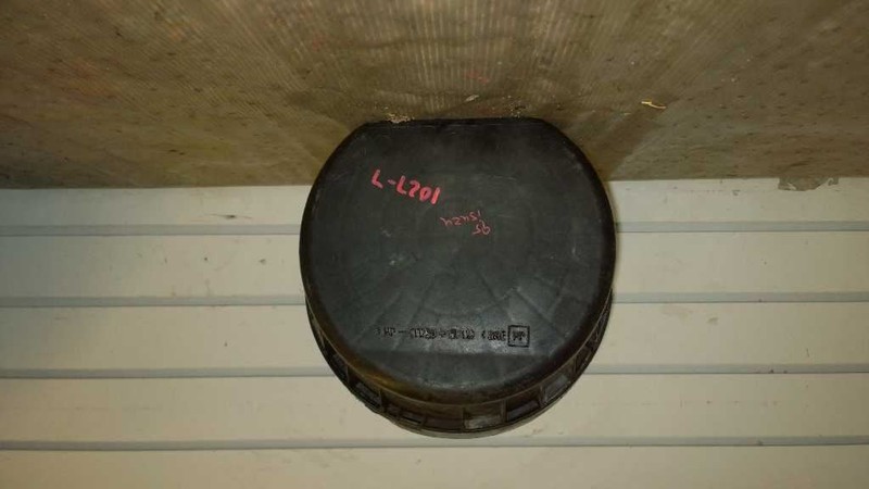 95 ISUZU PUP PICKUP TRUCK HALFTON S 2.6L MT AIR CLEANER FILTER COVER OEM 1027-7