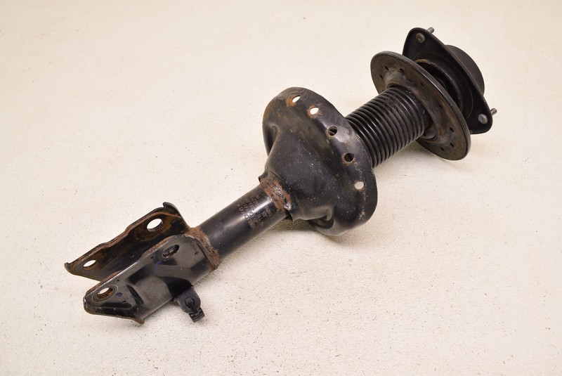 Subaru WRX Front Right Strut Shock Damper Suspension Genuine Oem 2018-2021