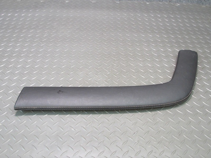 13-14 CADILLAC ESCALADE PLATINUM CENTER CONSOLE RIGHT LEATHER TRIM PANEL BLACK