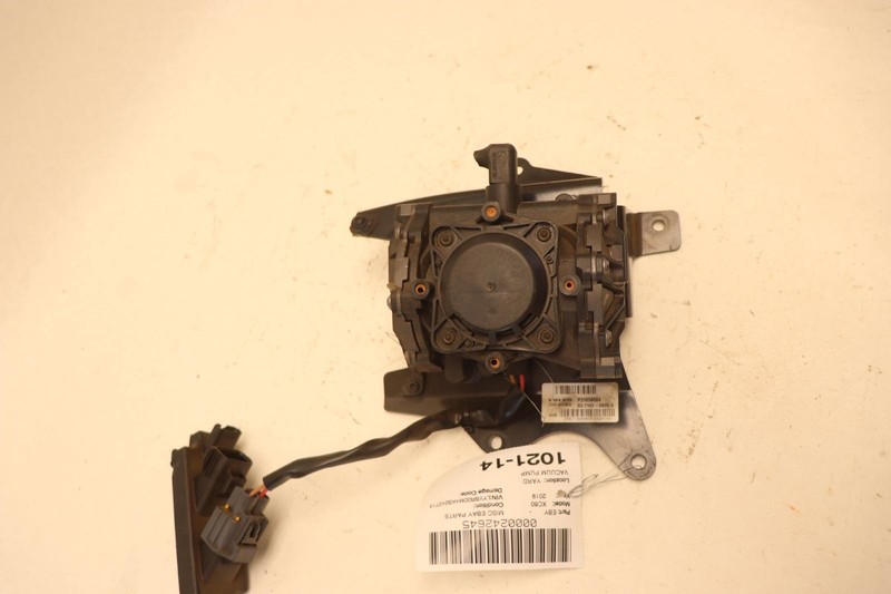 2018-2023 VOLVO XC60 T8 POWER BRAKE BOOSTER VACUUM PUMP OEM