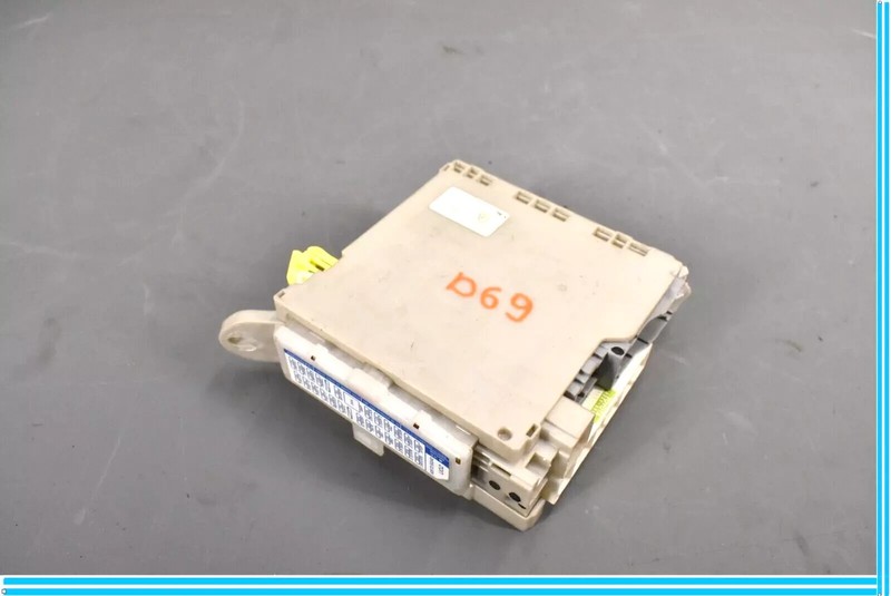 07-12 Lexus XF40 LS460 Front Right Interior Fuse Relay Box 8273050471 OEM