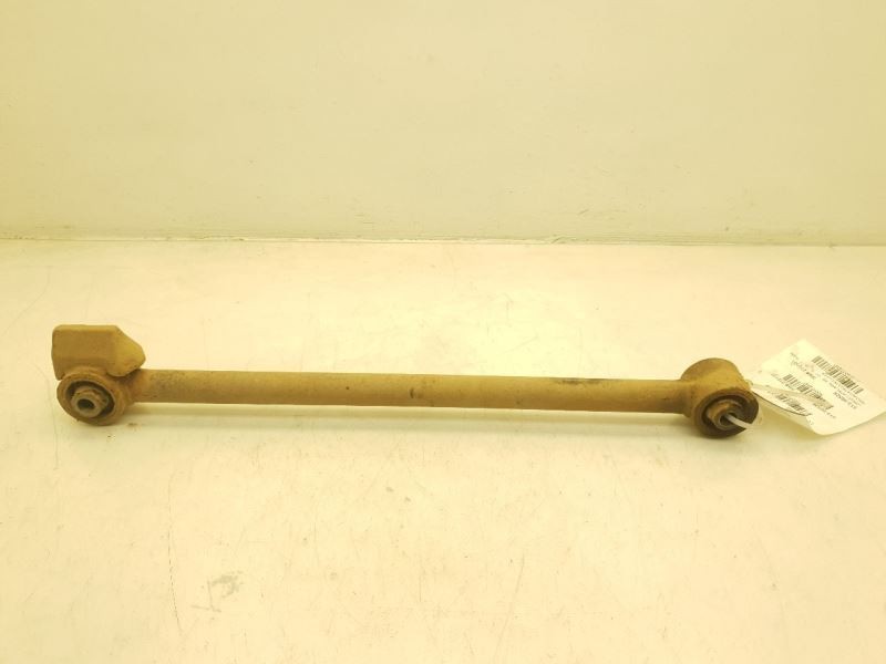 96-02 TOYOTA 4 RUNNER DRIVER SIDE REAR LOWER CONTROL TRAILING ARM ASSEMBLY
