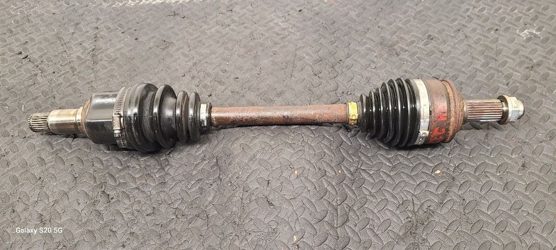 06-13 Suzuki Vitara Front Right Passenger Outer Axle Shaft OEM 44101-65J01
