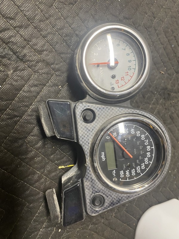 2002 Suzuki SV650 S Speedometer And Tachometer Back Cracked
