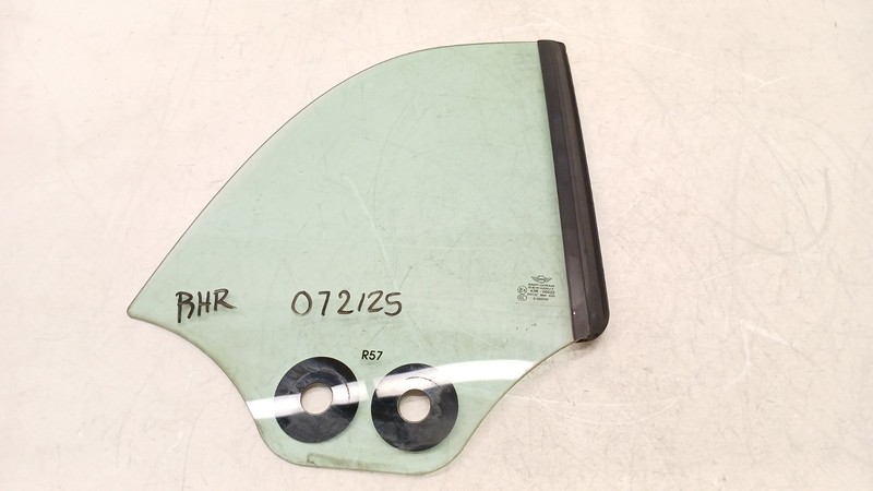 09-15 MINI COOPER S R57 CONVERTIBLE QUARTER GLASS WINDOW RIGHT REAR OEM 072125