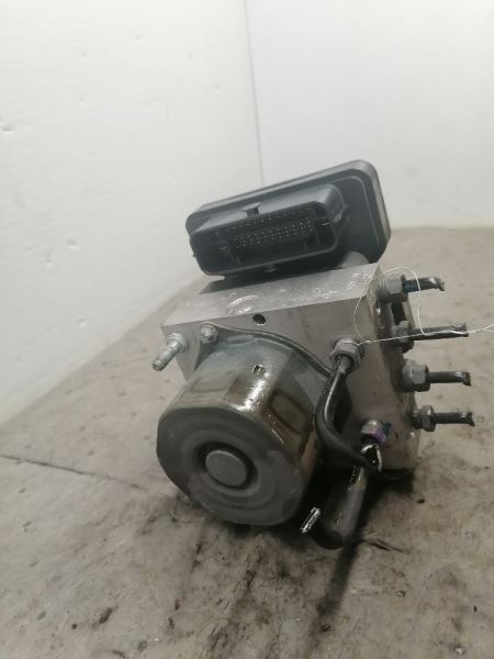 Anti-Lock Brake Part Assembly Engine Fits 14-15 PROMASTER 1500 VAN 1395272