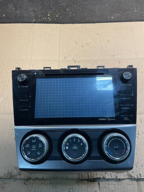 2016 2017 Subaru Impreza Crosstrek Radio Dash Screen Display x8490 DG