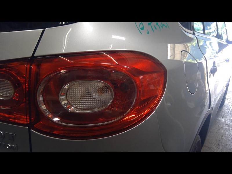 Passenger Tail Light Outer Quarter Panel Mounted Fits 09-11 TIGUAN 1632941