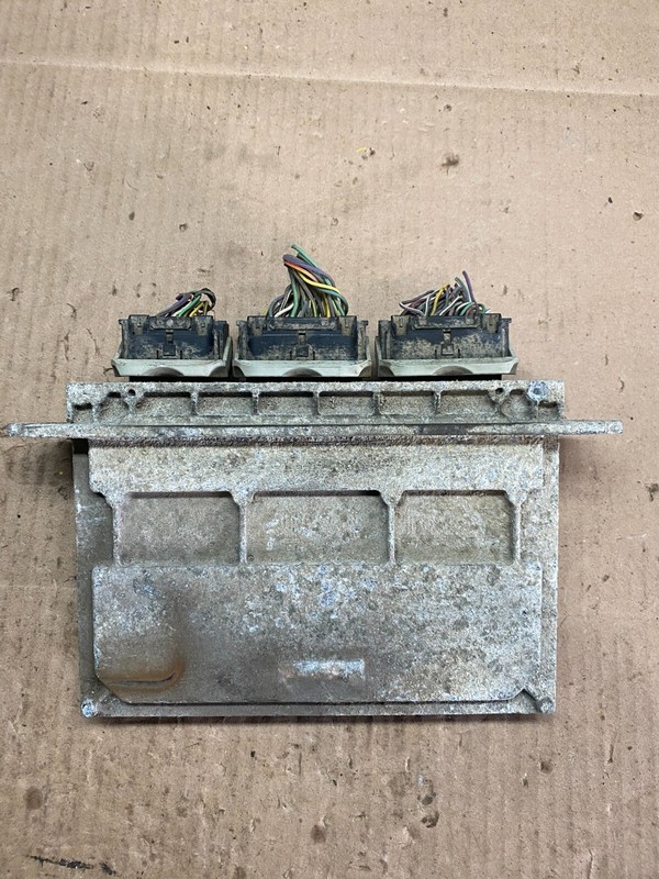 2010 Ford Escape Mariner Engine Control Computer Module am6a-12a650-df D0515 DG1
