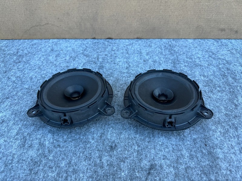 INFINITI QX50 QX55 2019-2024 OEM REAR LEFT AND RIGHT DOOR SPEAKERS SET