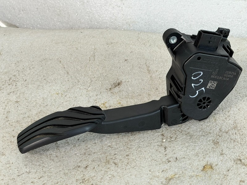 2019 - 2025 NISSAN ALTIMA GAS PEDAL TRAVEL ACCELERATOR SENSOR OEM 180026CA0A
