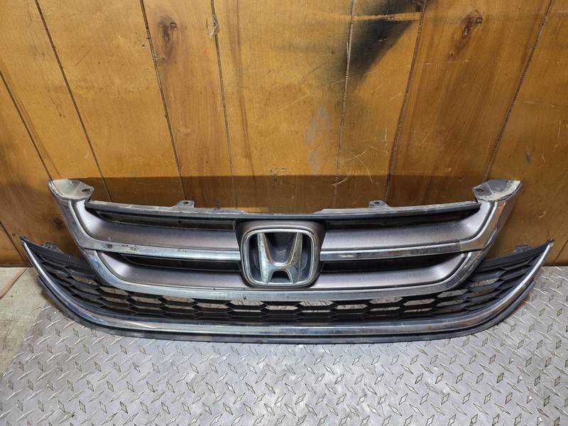 2010 2011 Honda CRV Front Grille Assembly Tested Oem