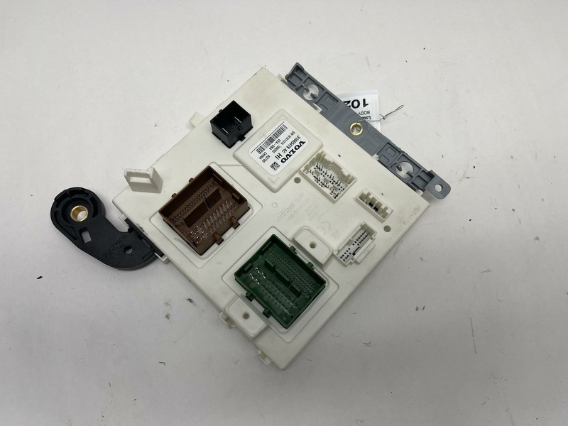 2018-2019 VOLVO XC60 2.0L ECU BCM BODY COMPUTER CONTROL MODULE UNIT OEM