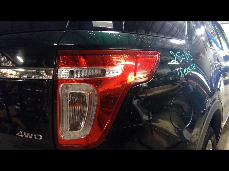 Passenger Tail Light Red Lens Fits 11-15 EXPLORER 1599664